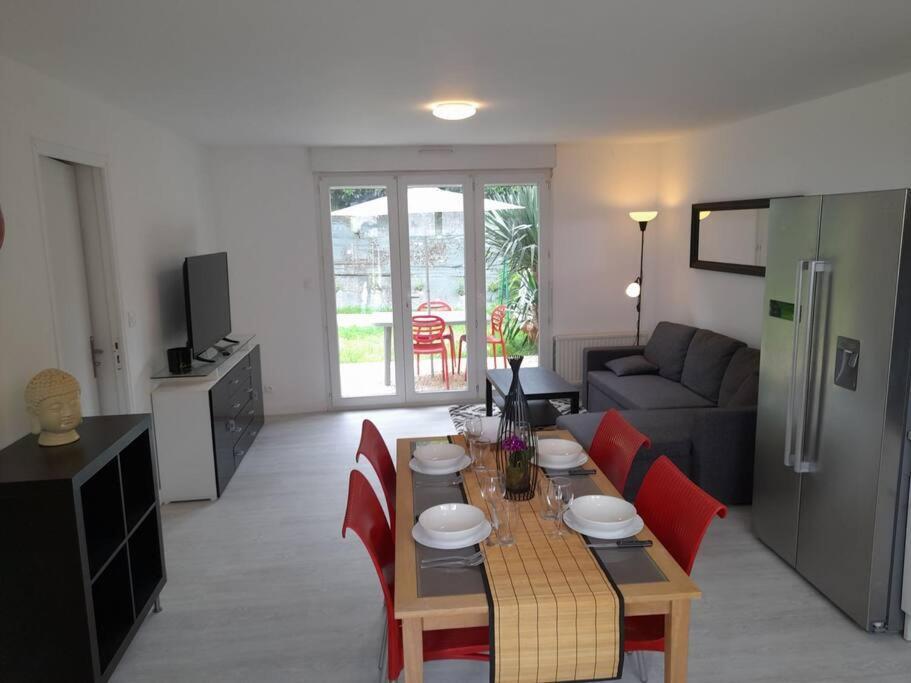 Appartements Lannion Proche Centre, Cotes De Granit Rose Exterior photo