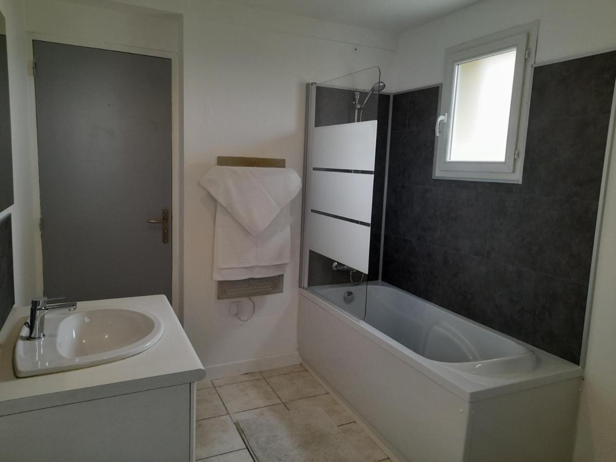 Appartements Lannion Proche Centre, Cotes De Granit Rose Exterior photo