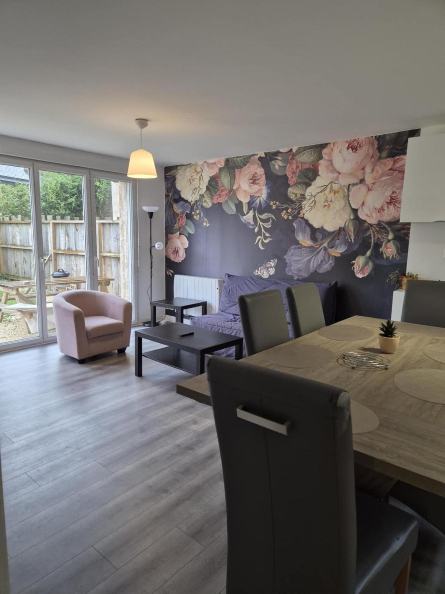 Appartements Lannion Proche Centre, Cotes De Granit Rose Exterior photo